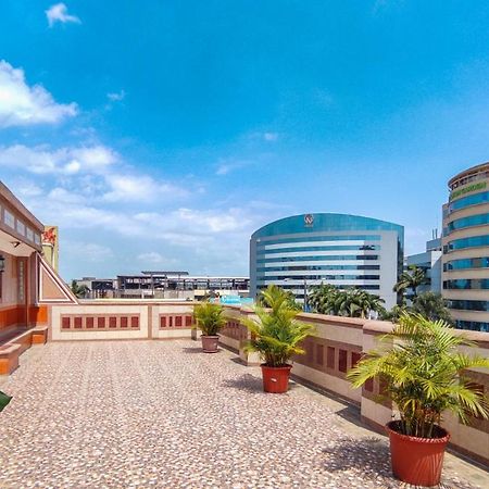Hotel Livingston Inn Гуаякуил Екстериор снимка
