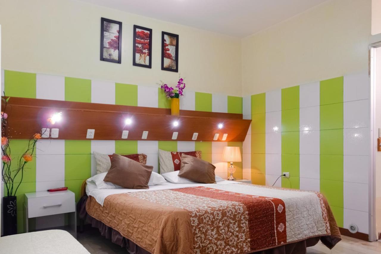 Hotel Livingston Inn Гуаякуил Екстериор снимка