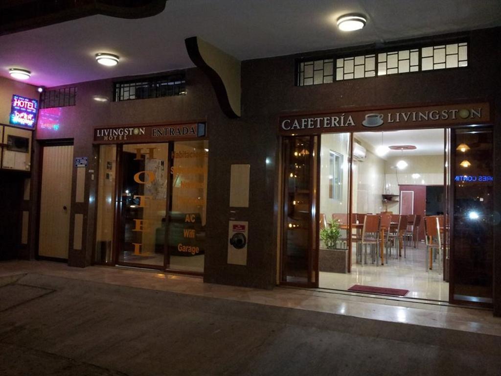 Hotel Livingston Inn Гуаякуил Екстериор снимка